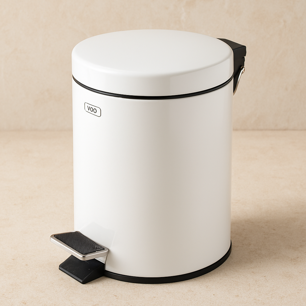 Lixeira de Inox com Pedal e Cesto Removível Redonda Branca – 5 Litros